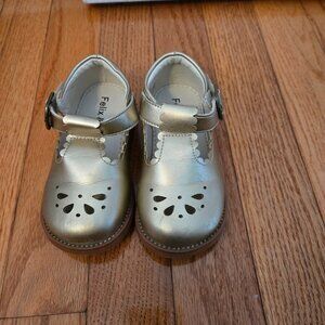 Girls Felix & Flora Gold size 5 toddler Mary Jane shoes
